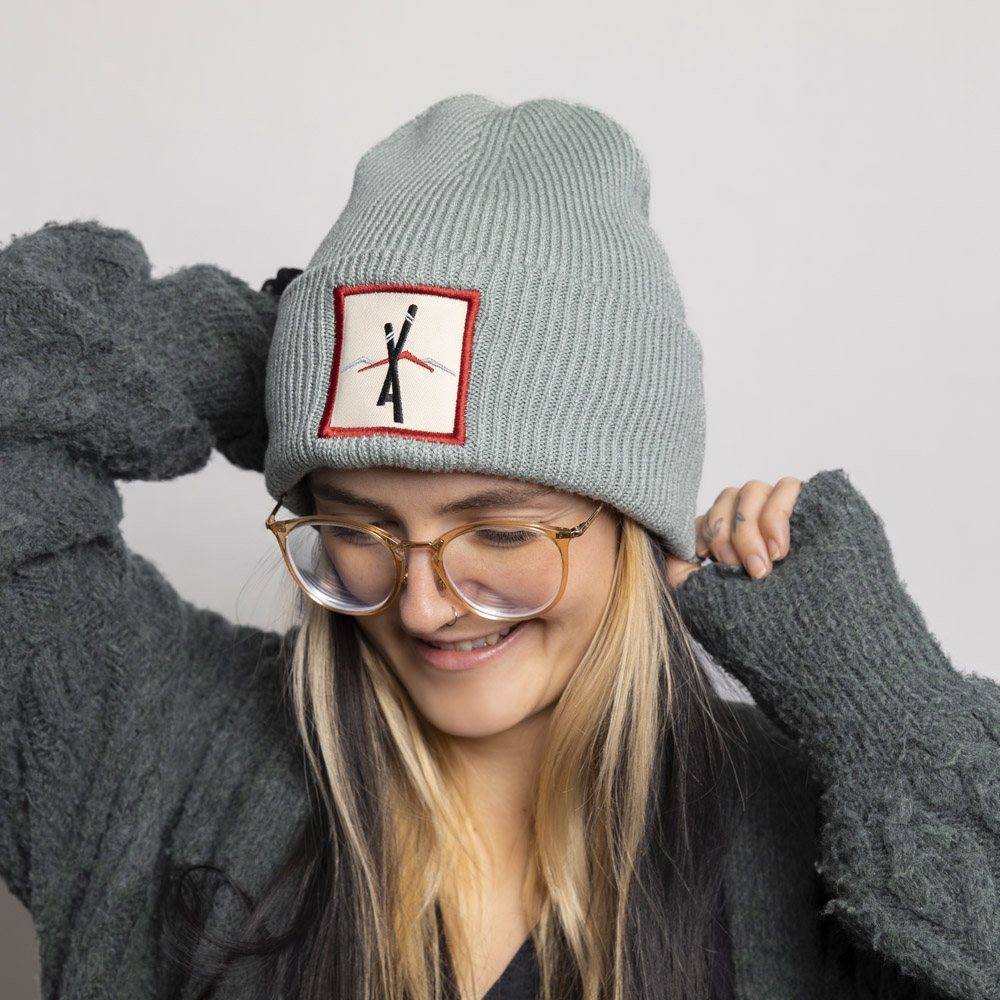Knitted beanie "Ski Badge" - Image 5